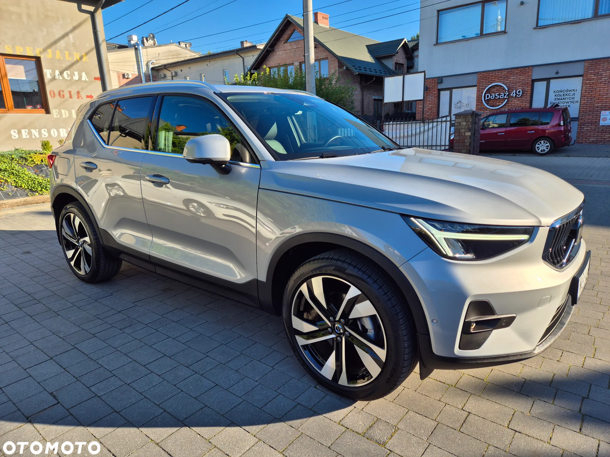 Volvo XC 40 - 24