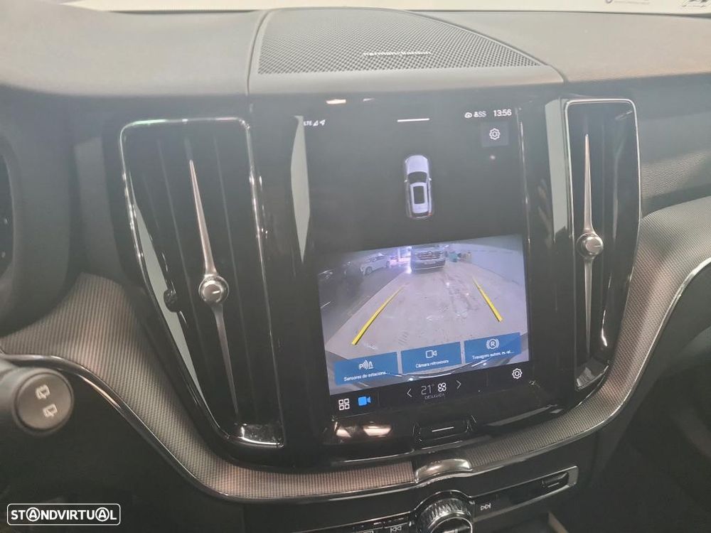 Volvo XC 60 2.0 B4 Plus Bright - 7