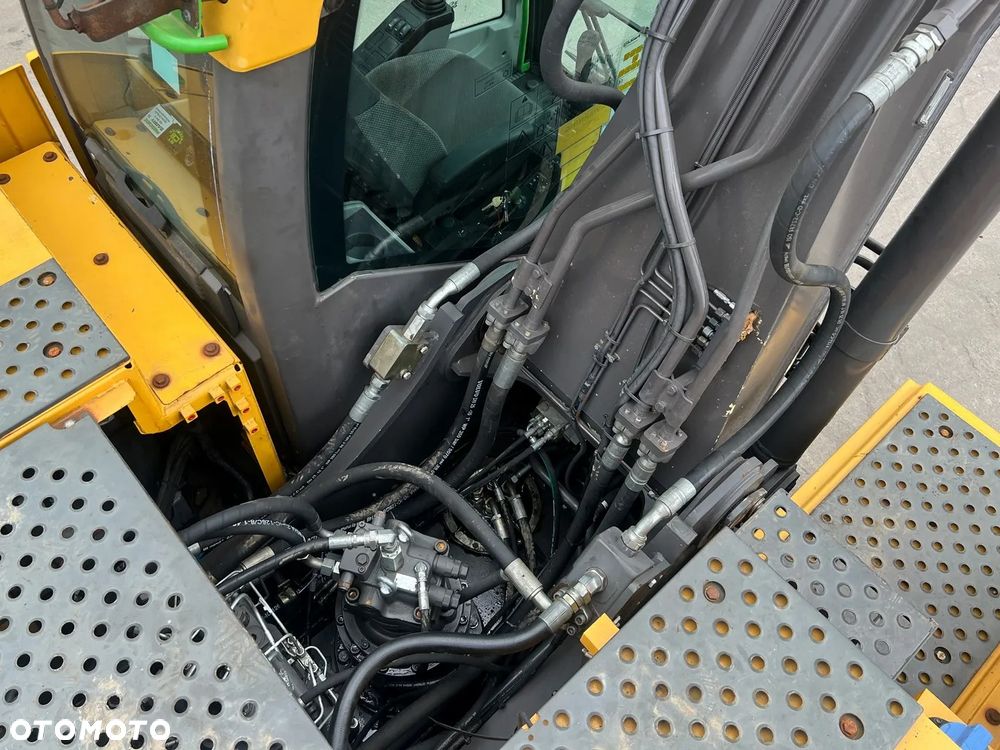 Volvo EC220EL LONG |2015 rok | 175 Km - 10