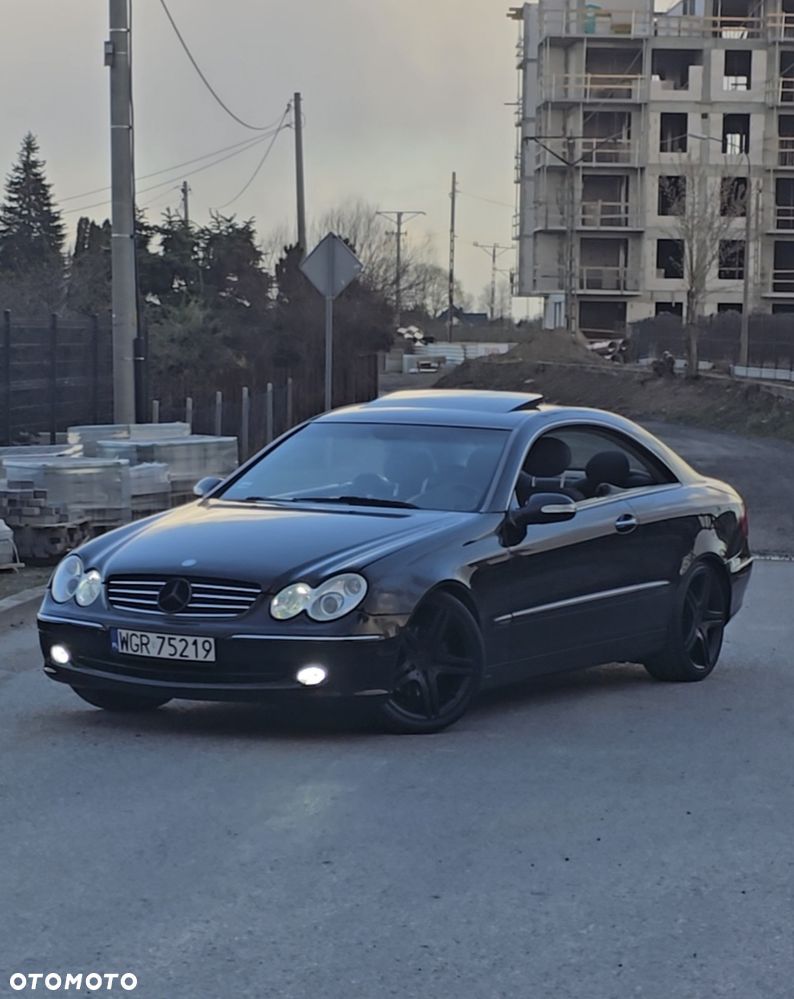 Mercedes-Benz CLK - 1