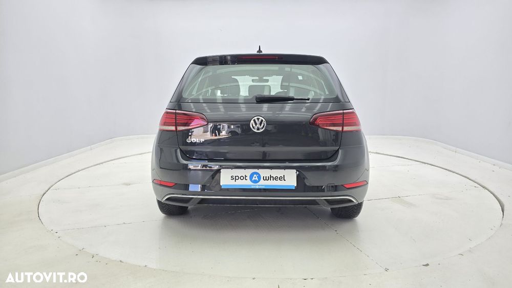 Volkswagen Golf 1.6 TDI Comfortline - 7