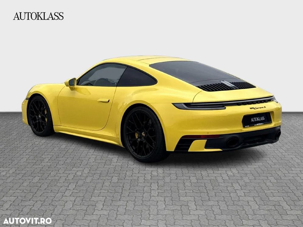 Porsche 911 Carrera S - 3