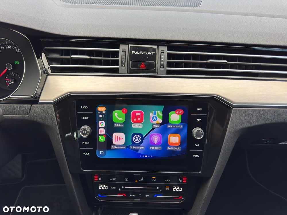 Volkswagen Passat Variant 1.5 TSI EVO Elegance DSG - 27
