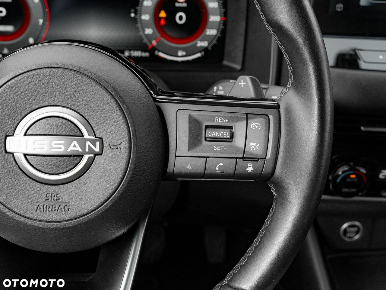 Nissan Qashqai - 18