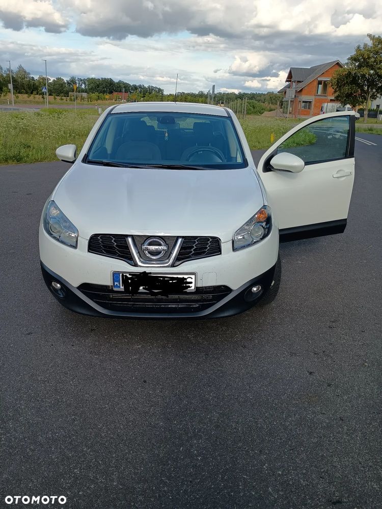 Nissan Qashqai 2013 photo 2