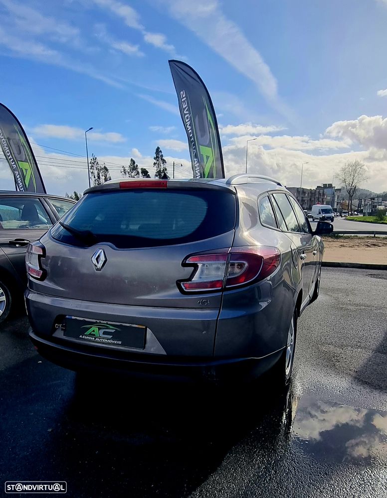 Renault Mégane Sport Tourer 1.5 dCi Dynamique - 5