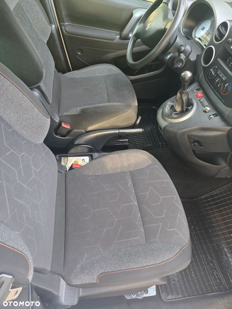 Peugeot Partner - 8