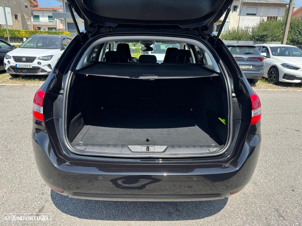 Peugeot 308 SW 1.5 BlueHDi Allure - 13