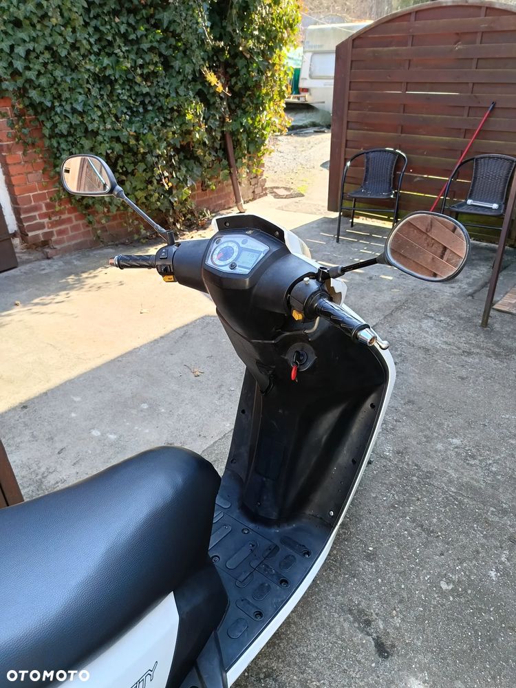 Peugeot Vivacity - 8