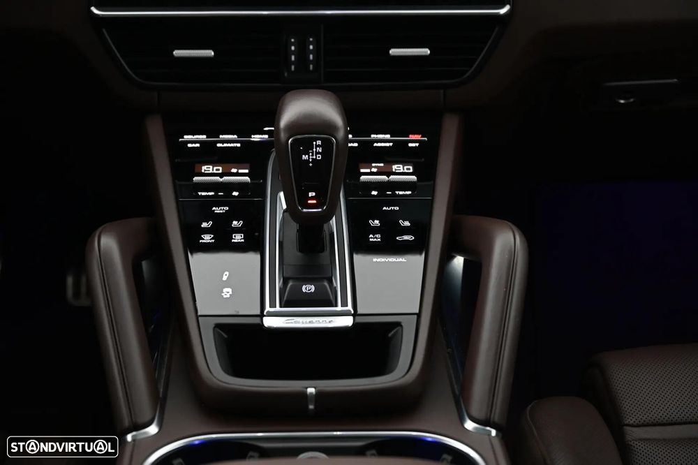 Porsche Cayenne Turbo S E-Hybrid - 22
