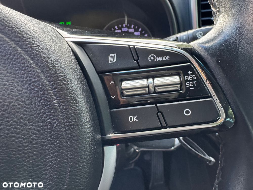 Kia Sportage - 16
