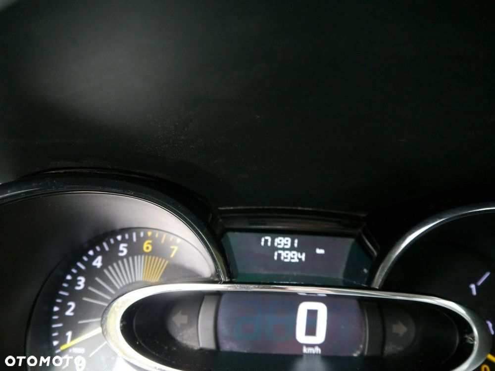 Renault Clio 1.2 16V Authentique - 30