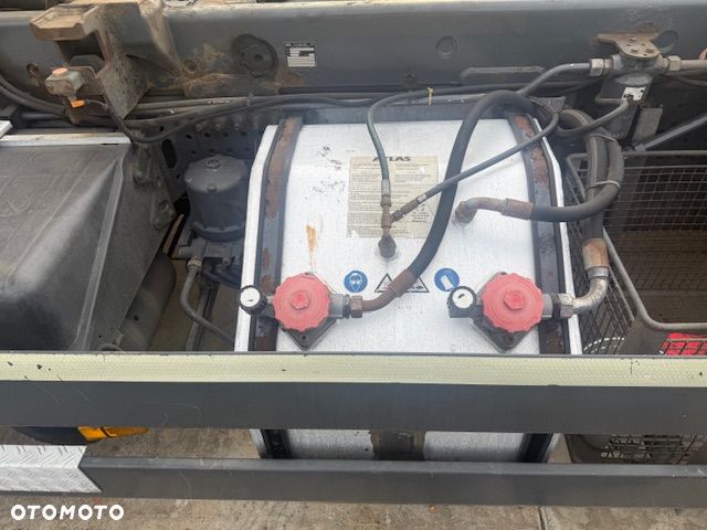 Mercedes-Benz ACTROS - 7