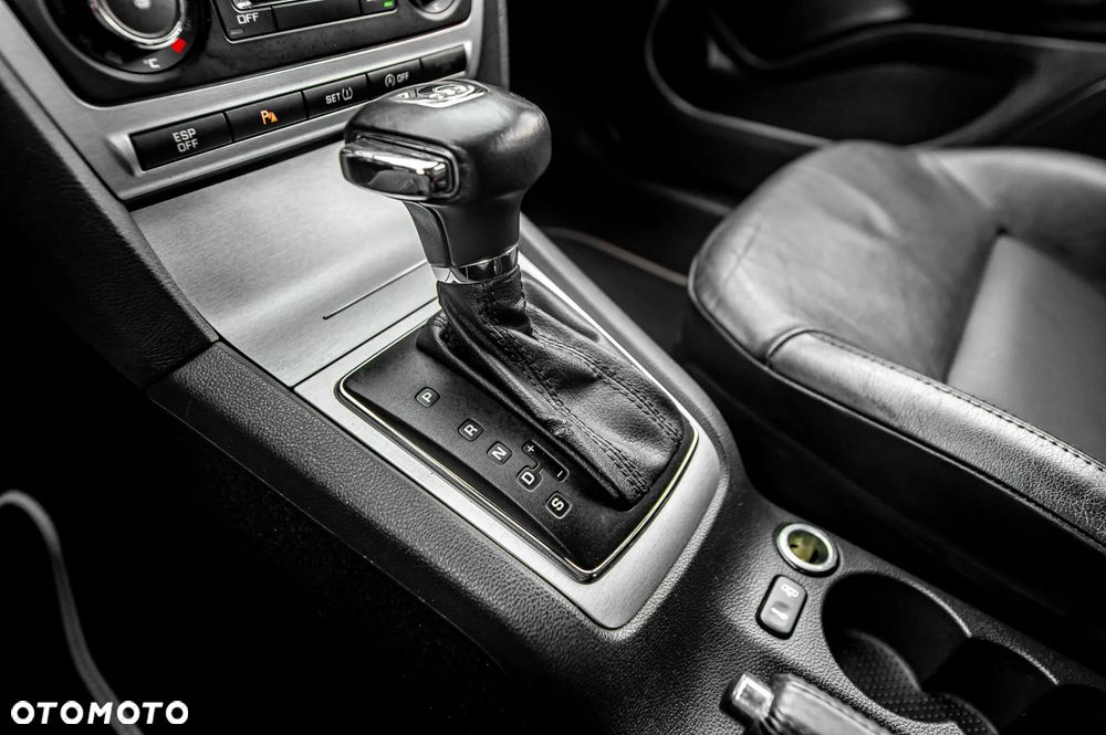 Skoda Octavia 2.0 TFSI RS DSG - 34