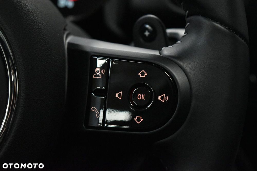 MINI John Cooper Works - 16