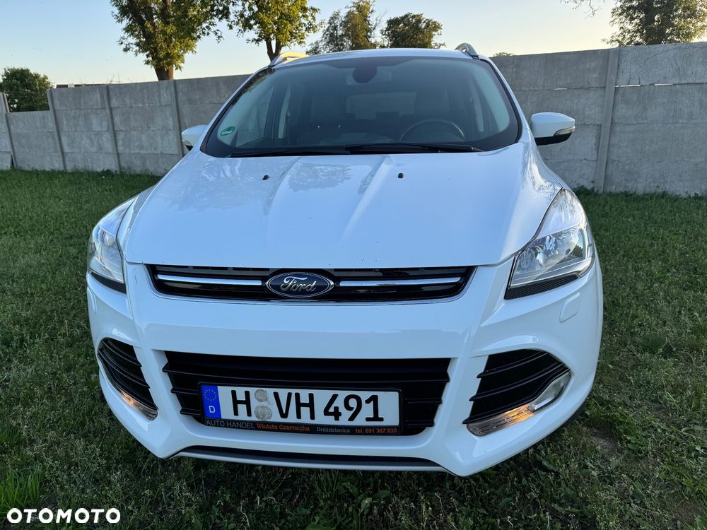 Ford Kuga 2.0 TDCi 4x4 Trend - 4