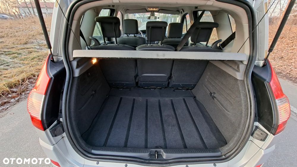 Renault Scenic 1.5 dCi Expression - 23