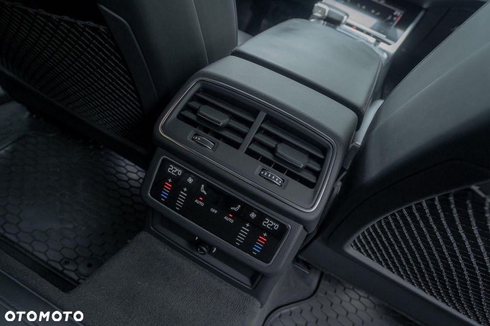 Audi A6 - 35