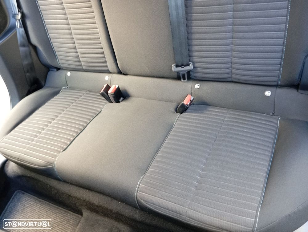 Peugeot e-208 50 kWh Active - 18