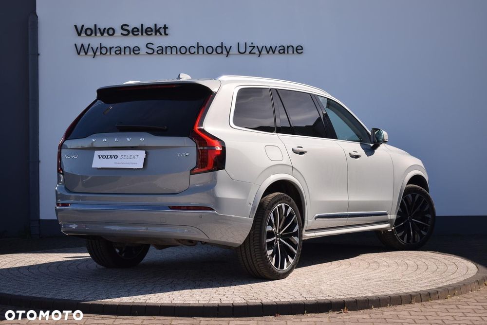 Volvo XC 90 - 8