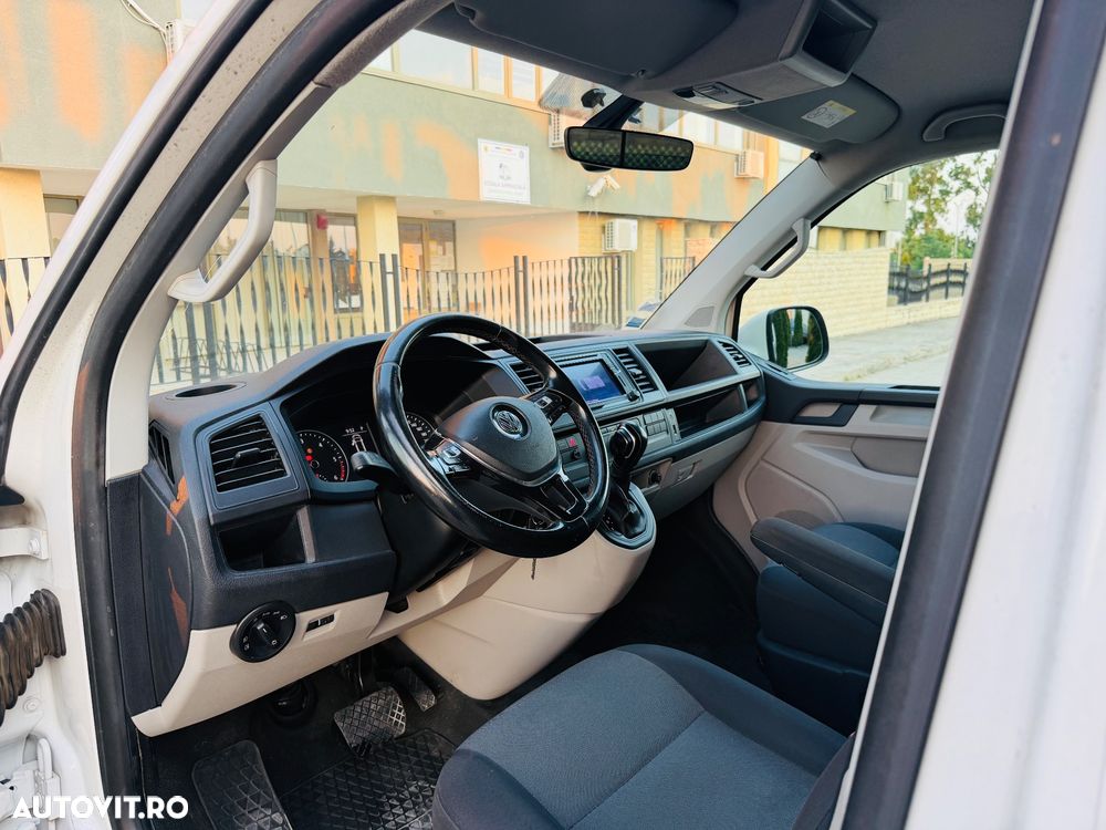 Volkswagen Transporter - 9