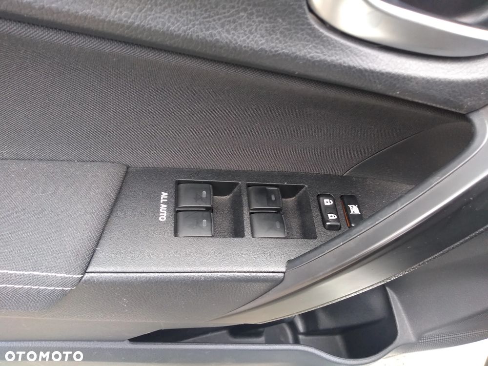 Toyota Corolla 1.6 Comfort - 17