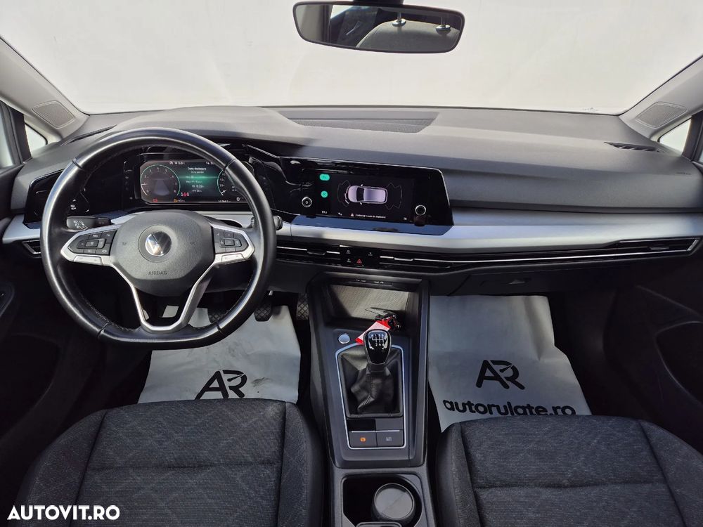 Volkswagen Golf 1.5 TSI ACT Life - 12