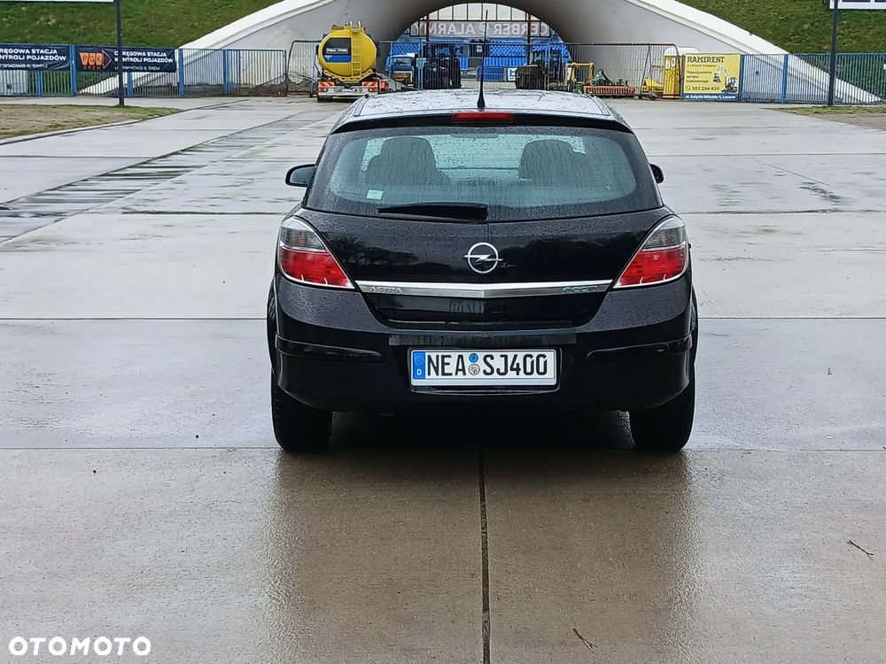 Opel Astra 1.4 - 5