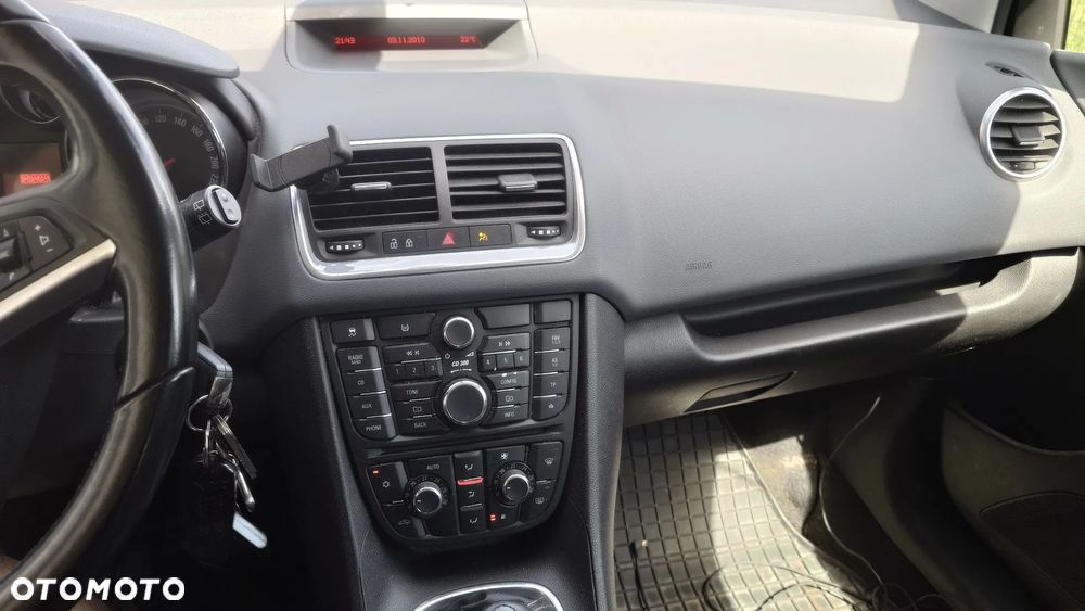 Opel Meriva 1.7 CDTI Cosmo - 25