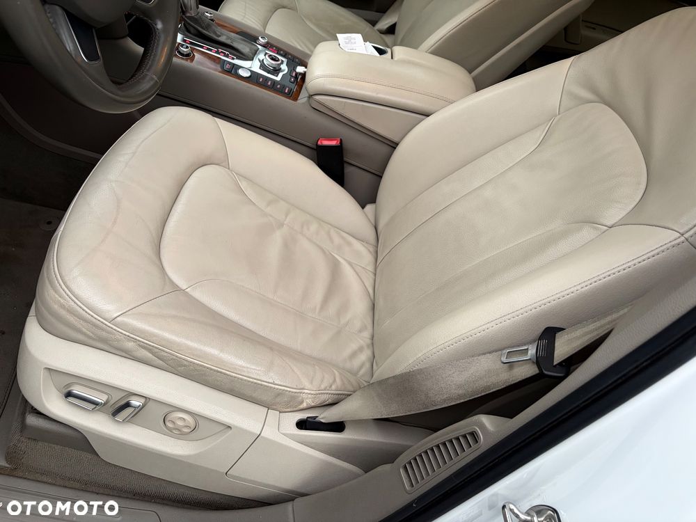 Audi Q7 - 22