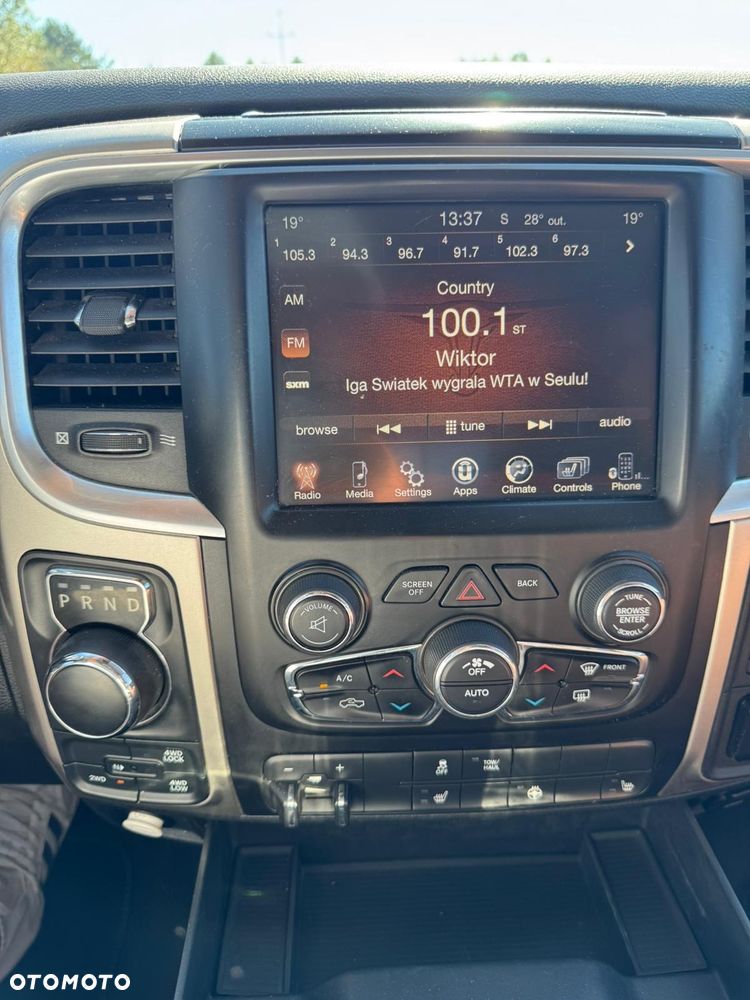 Dodge RAM 1500 5.7 4x4 - 22