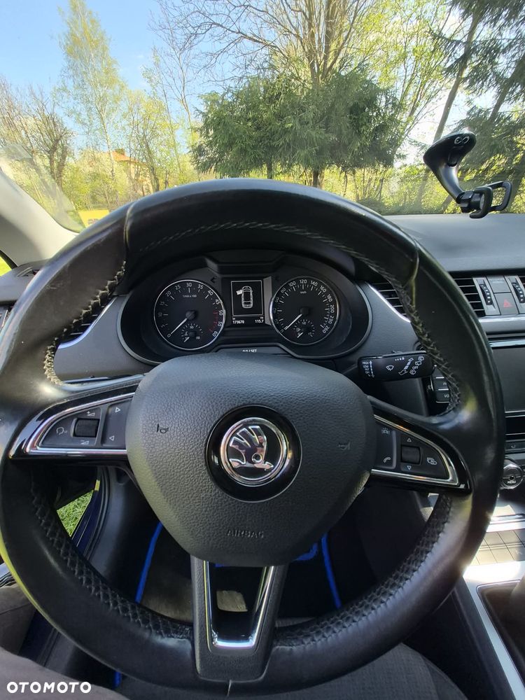Skoda Octavia 2.0 TDI Style - 19
