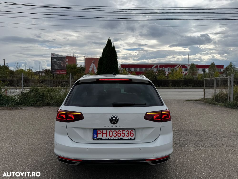 Volkswagen Passat Variant 2.0 TDI SCR DSG Elegance - 6