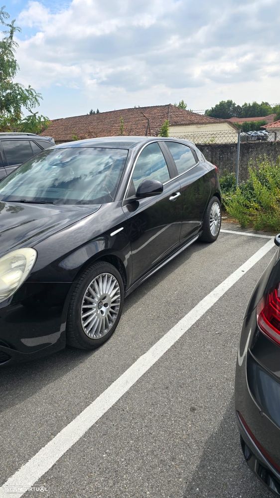 Alfa Romeo Giulietta - 2