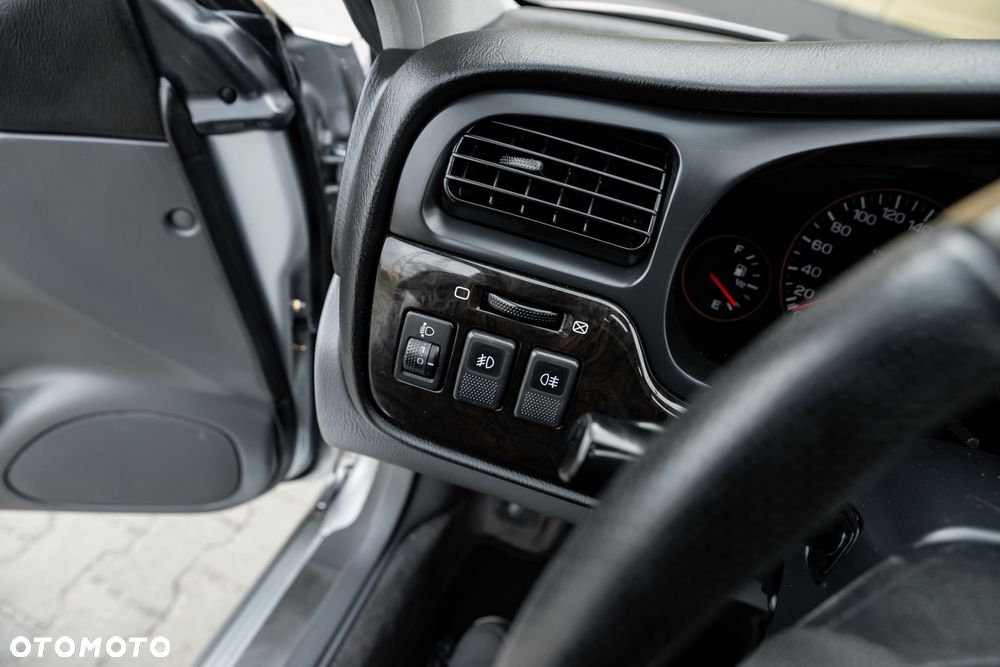 Subaru Outback 3.0 H6 - 25