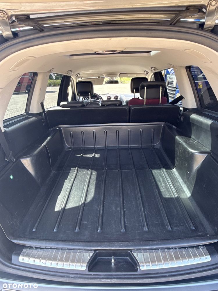 Mercedes-Benz GL 350 CDI - 26