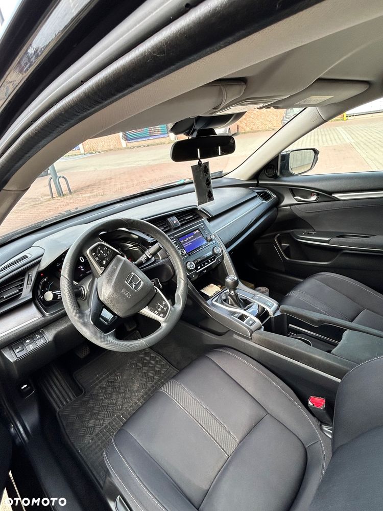 Honda Civic 1.5 T Comfort - 8