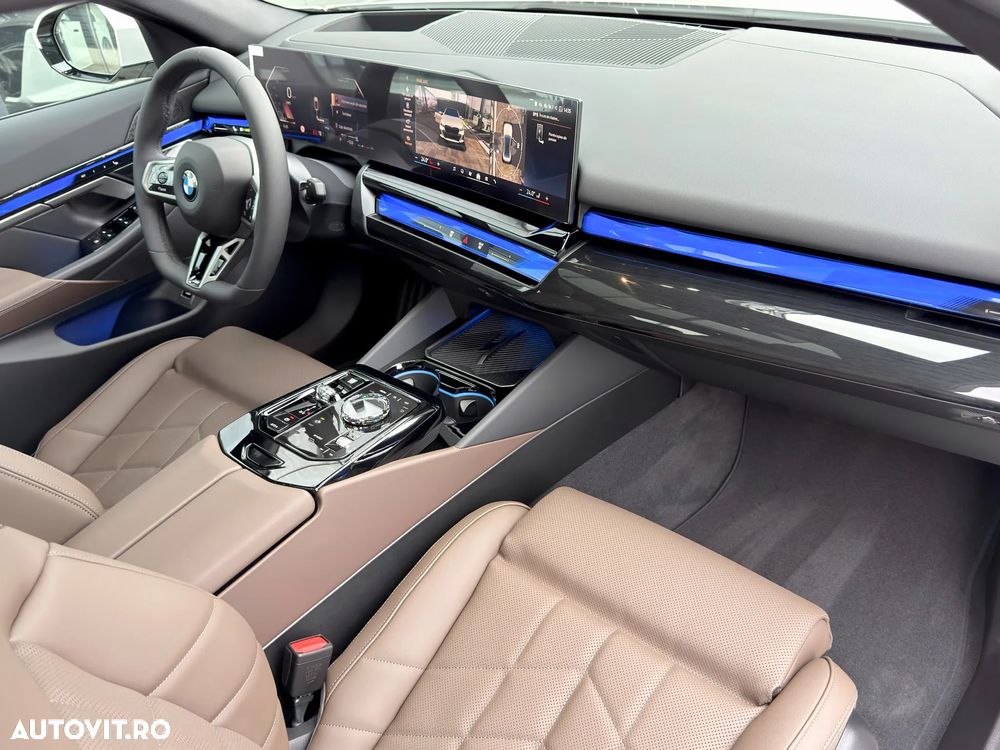 BMW Seria 5 520d xDrive Aut. - 9