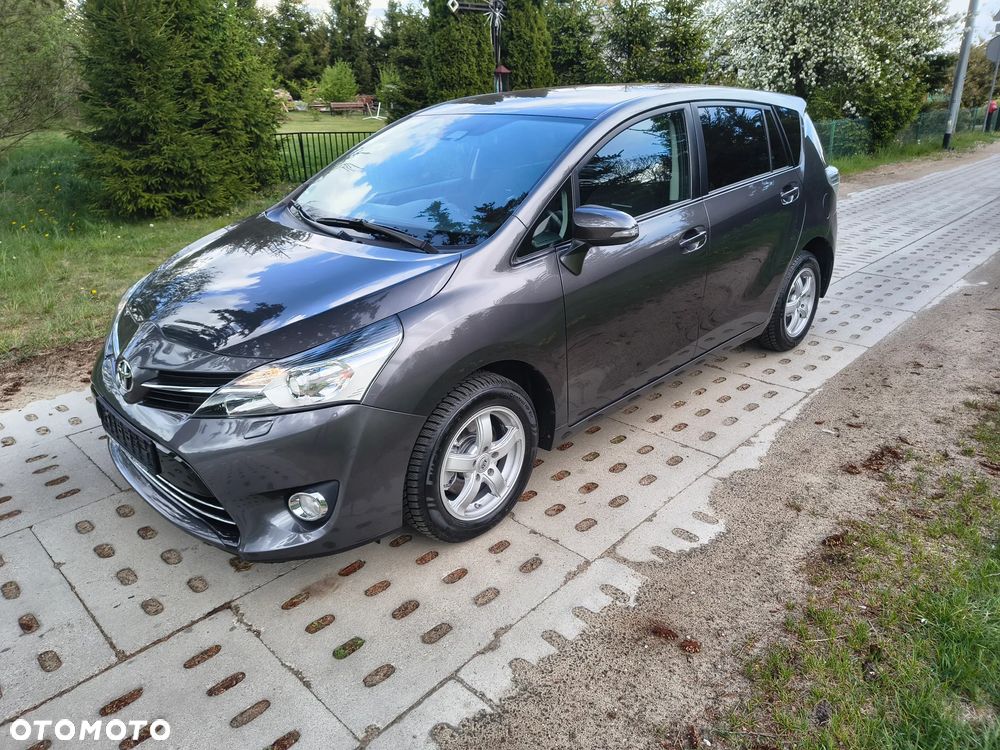Toyota Verso 1.8 7-Sitzer Edition S+ - 30