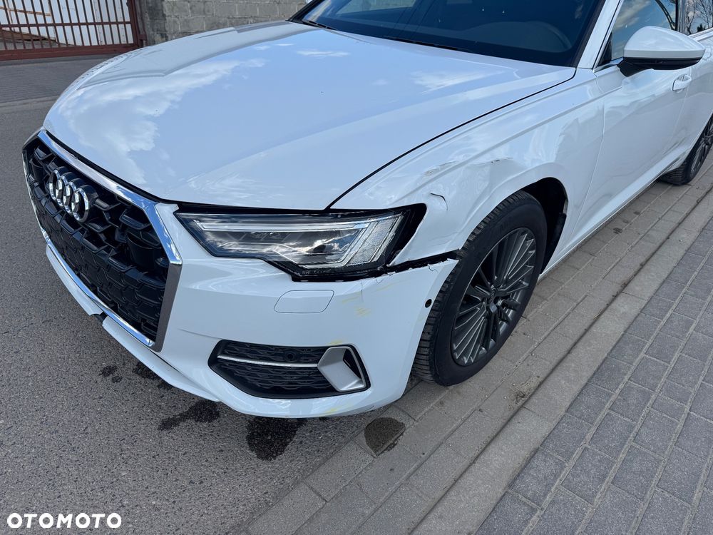 Audi A6 Avant 40 TDI quattro S tronic advanced - 11