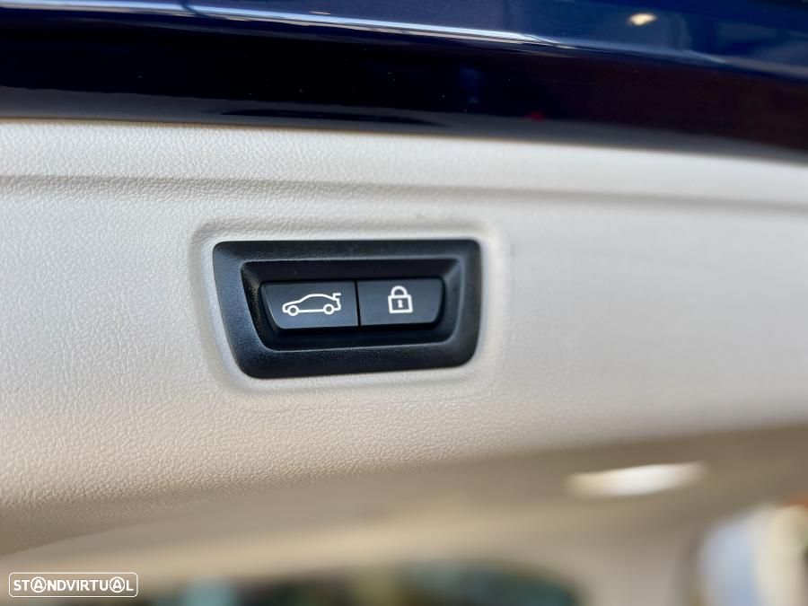 BMW 320 e Line Luxury Auto - 39