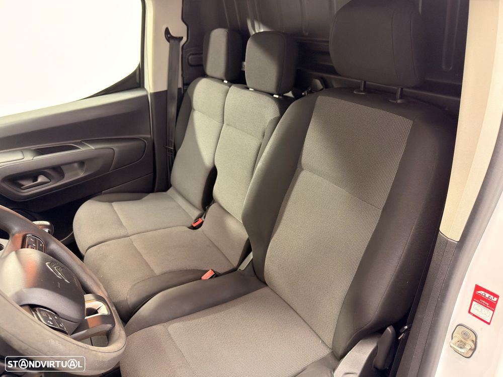 Citroën BERLINGO 1,5 HDI 3 LUGARES - 10