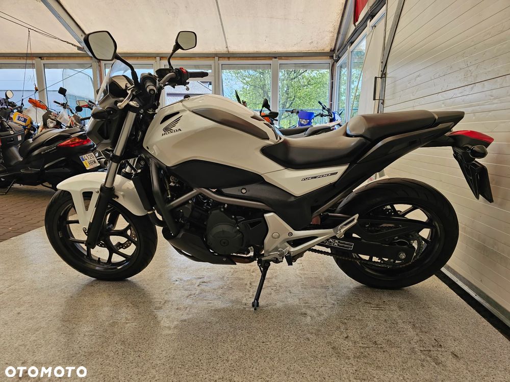 Honda NC - 12