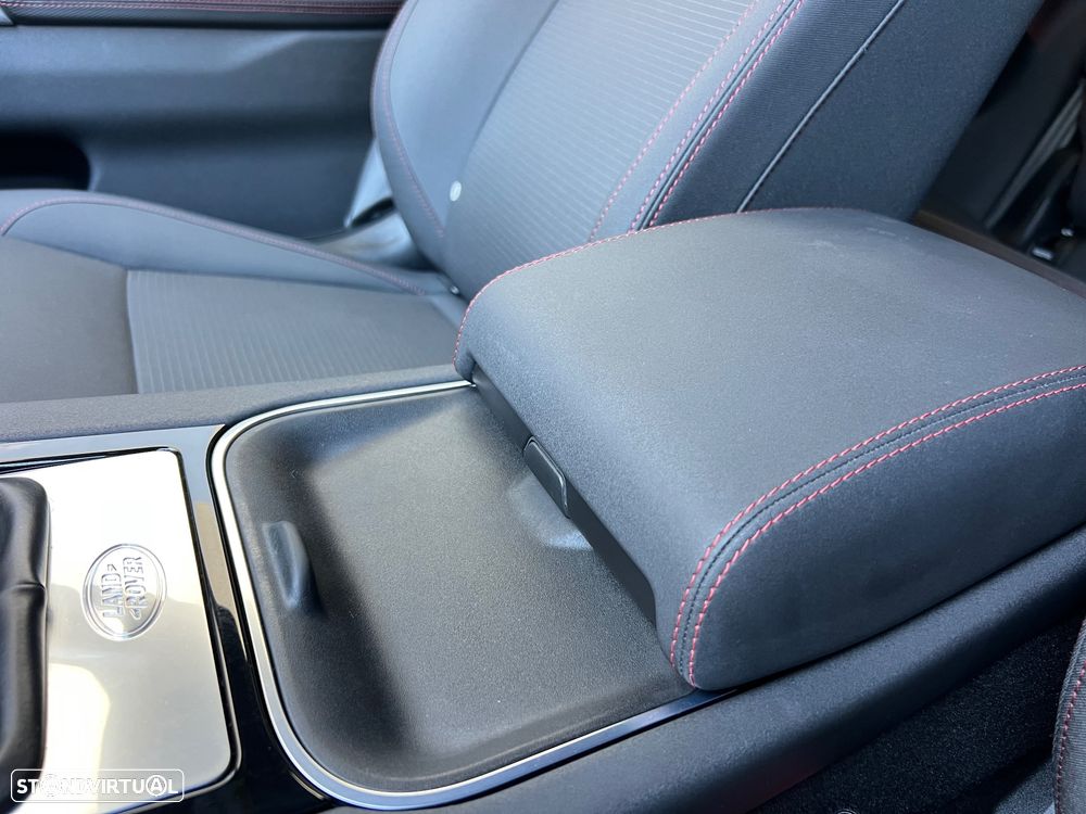 Land Rover Discovery Sport 2.0 eD4 R-Dynamic 7L - 34