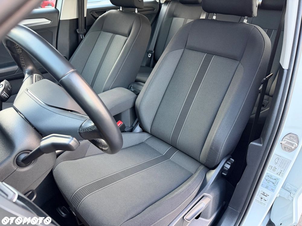 Volkswagen T-Roc - 30