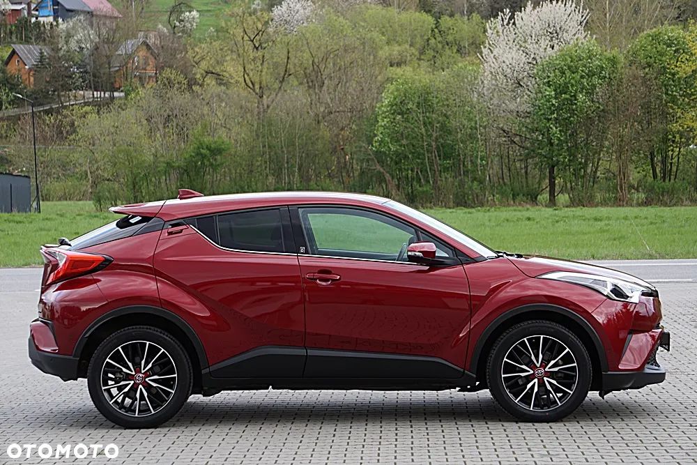 Toyota C-HR 1.2 Turbo Team Deutschland - 7