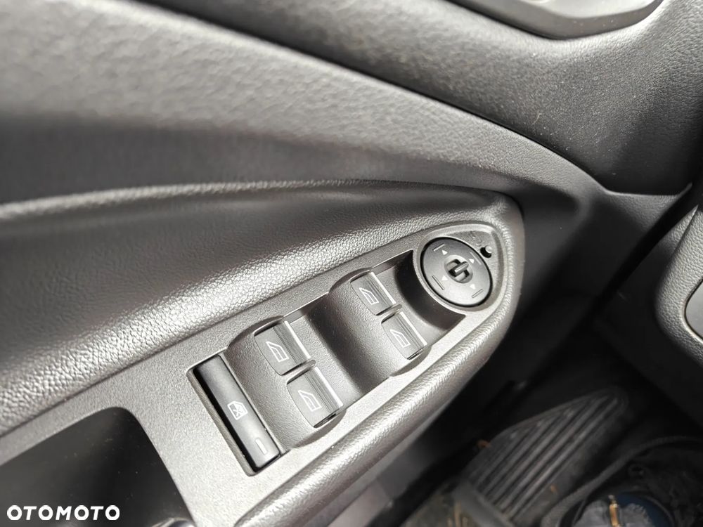 Ford Kuga 2.0 TDCi 4WD Titanium - 21
