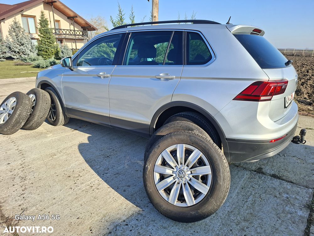 Volkswagen Tiguan - 2