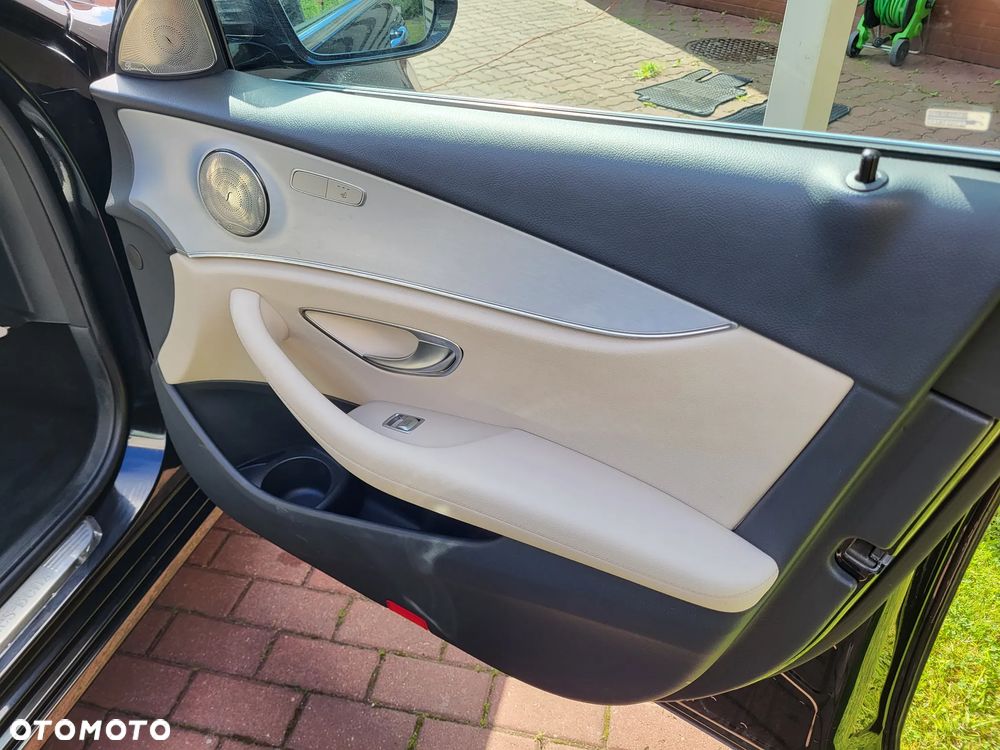 Mercedes-Benz Klasa E 220 d Business Edition - 17