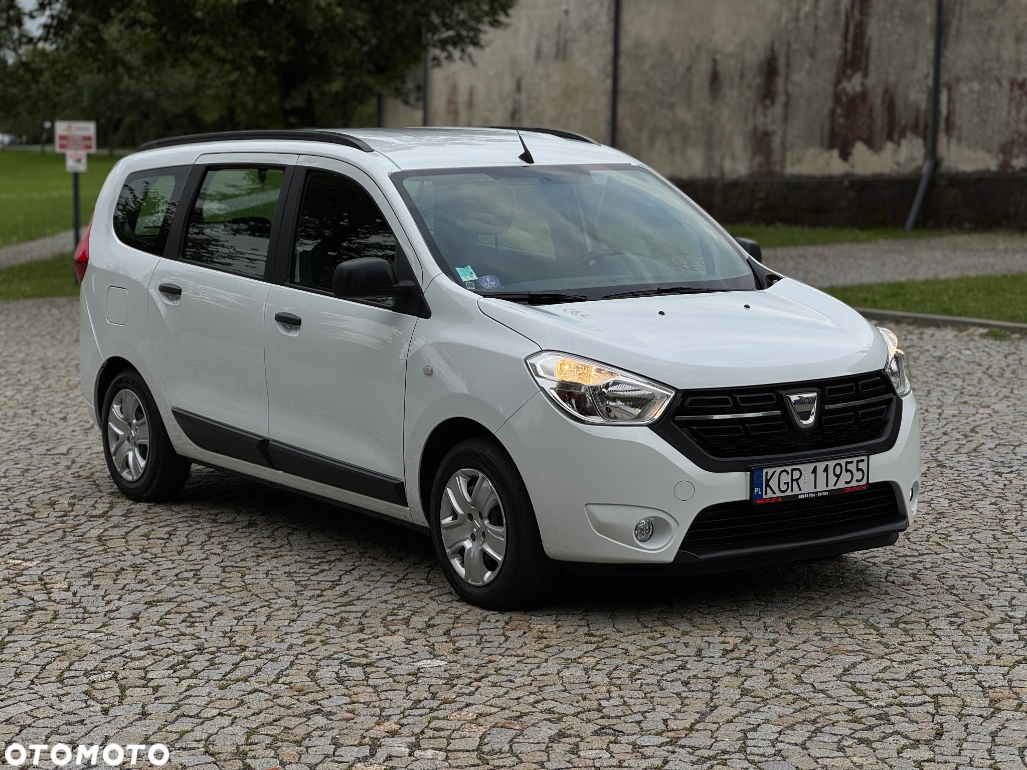 Dacia Lodgy TCe 100 GPF Start - 12